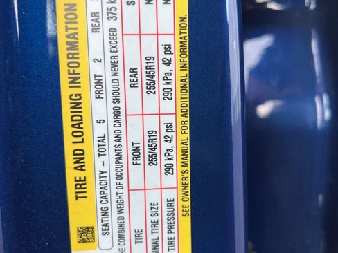 Used 2023 Tesla Model Y 2WD image 27