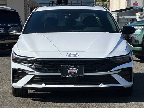 New 2026 Hyundai Elantra SEL Sport image 3