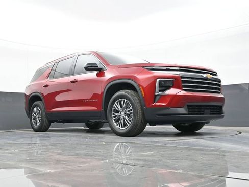 New 2026 Chevrolet Traverse LT w/ Driver Confidence Package FWD image 43
