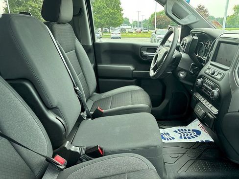 Certified 2022 Chevrolet Silverado 1500 Custom w/ Safety Confidence Package AWD/4WD image 11