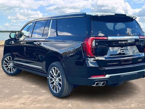 New 2026 GMC Yukon XL Denali w/ Sun & Power Step Package image 3