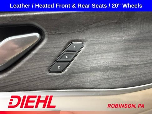 Used 2023 Jeep Grand Cherokee Limited w/ MOPAR Finishing Package AWD/4WD image 24