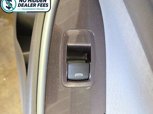 Used 2020 Chevrolet Malibu LS FWD image 22