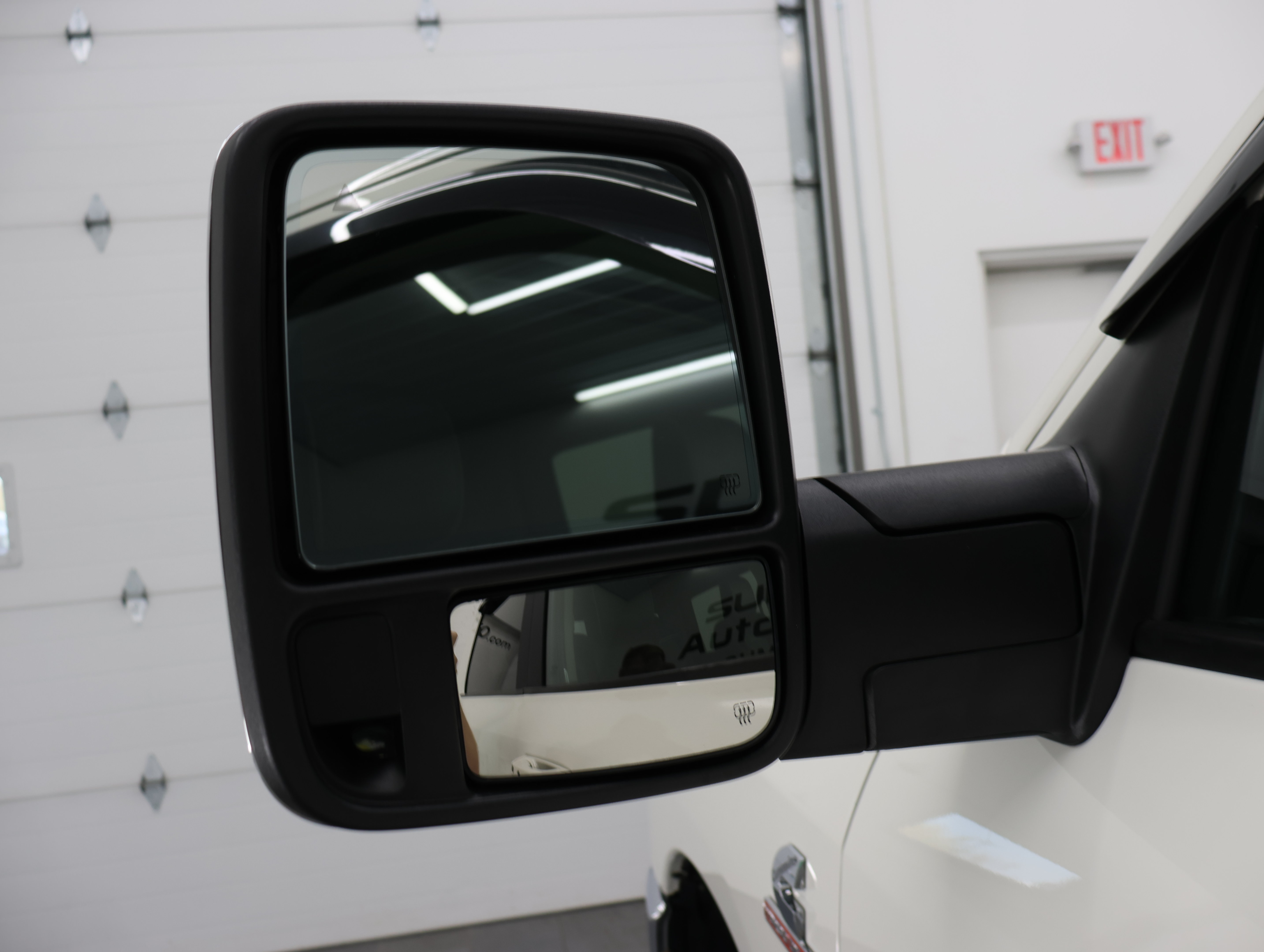 Used 2024 RAM 2500 Laramie AWD/4WD image 41