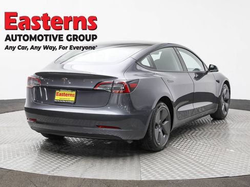 Used 2023 Tesla Model 3 Standard Range image 5