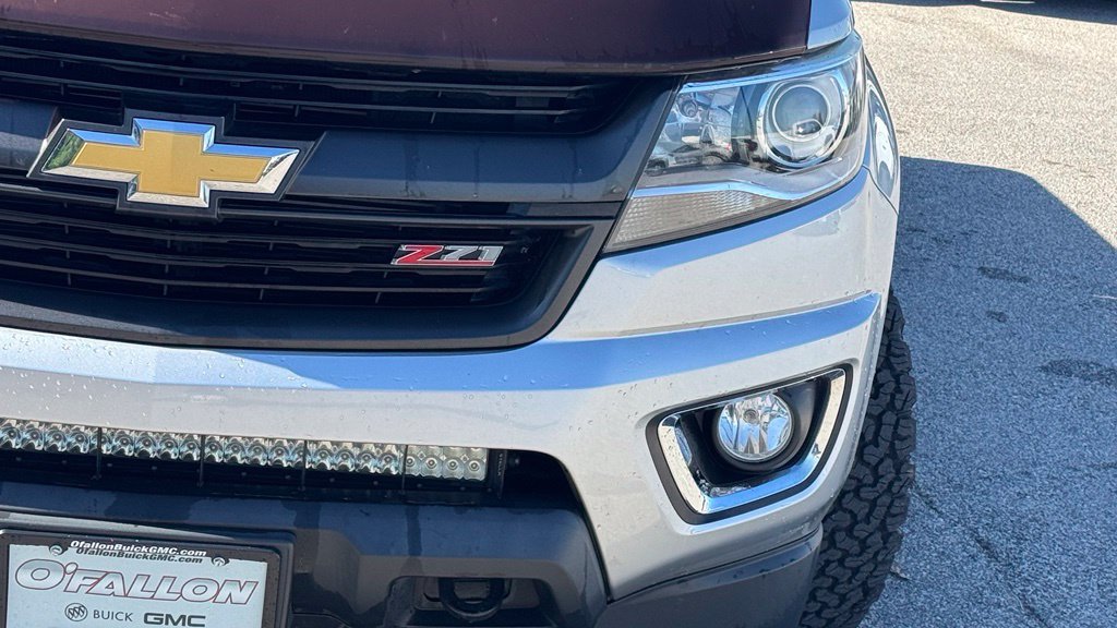 Used 2017 Chevrolet Colorado Z71 AWD/4WD image 7
