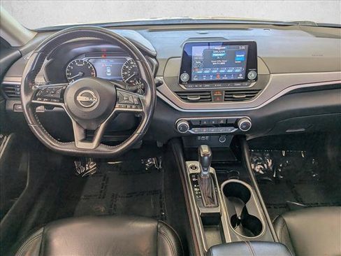 Used 2024 Nissan Altima 2.5 SR FWD image 22