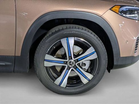 Certified 2023 Mercedes-Benz EQB 250+ image 26