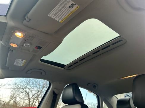 Used 2020 Volkswagen Passat 2.0T R-Line image 21