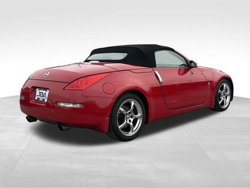 Used 2006 Nissan 350Z Grand Touring image 28