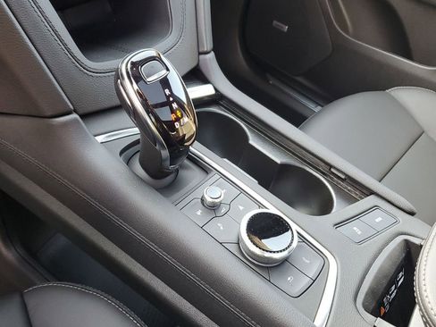 New 2025 Cadillac XT5 Premium Luxury w/ LPO, Floor Liner Package image 16