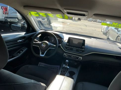 Used 2020 Nissan Altima 2.5 S image 16