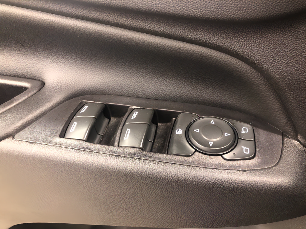Used 2020 Chevrolet Equinox LT w/ LPO, Floor Liner Package AWD/4WD image 27