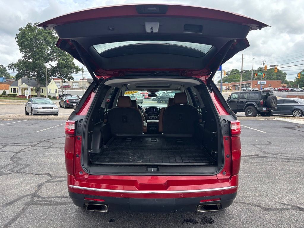 Used 2020 Chevrolet Traverse High Country AWD/4WD image 12
