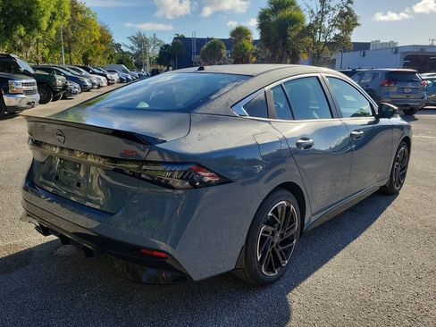 New 2026 Nissan Sentra SR w/ SR Premium Package FWD image 8