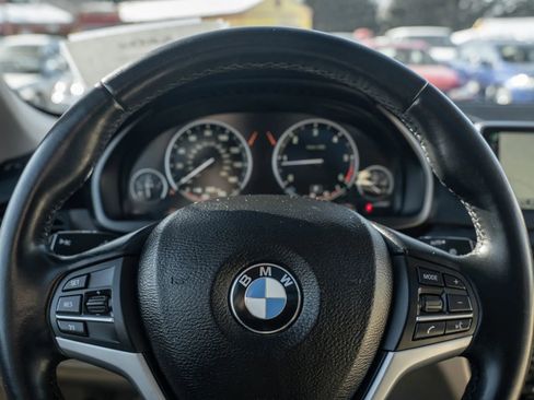 Used 2015 BMW X5 xDrive35d image 16
