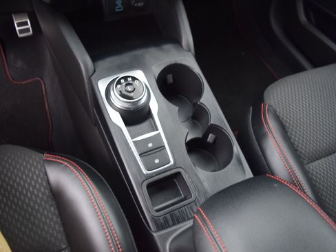 Certified 2023 Ford Escape ST-Line AWD/4WD image 14