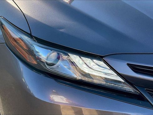 Used 2022 Toyota Camry XSE image 29