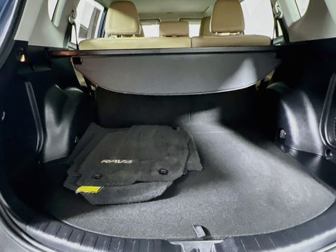 Used 2014 Toyota RAV4 Limited FWD image 34