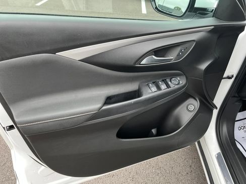 Used 2024 Buick Envista Avenir FWD image 11