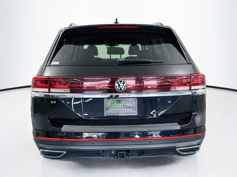 Used 2025 Volkswagen Atlas SE FWD image 7