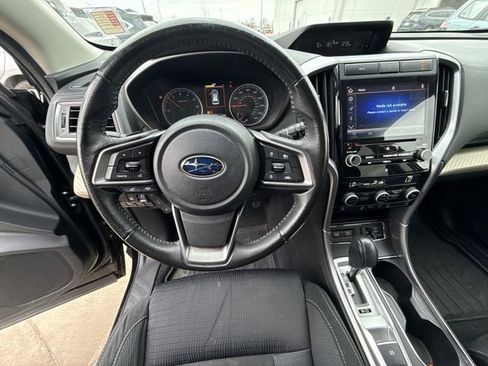 Used 2019 Subaru Ascent Premium image 6
