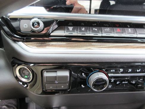 New 2026 Chevrolet Silverado 3500 LT image 32