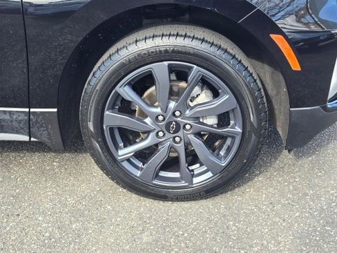 Used 2022 Chevrolet Equinox RS w/ Infotainment Package AWD/4WD image 9