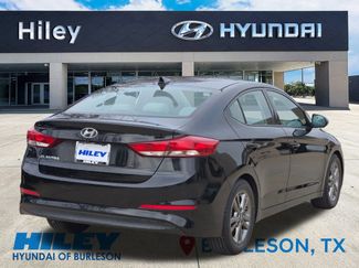 Used 2018 Hyundai Elantra SEL video 4