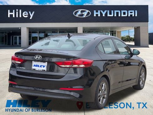 Used 2018 Hyundai Elantra SEL image 4