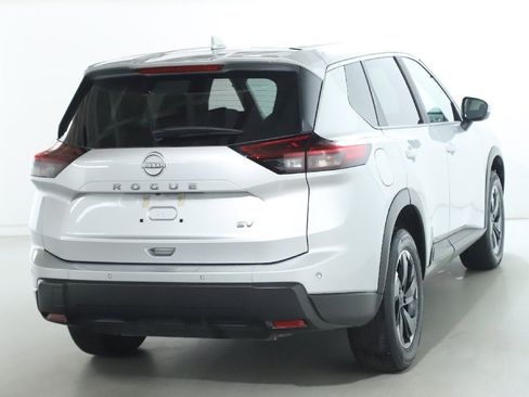 Certified 2024 Nissan Rogue SV image 46
