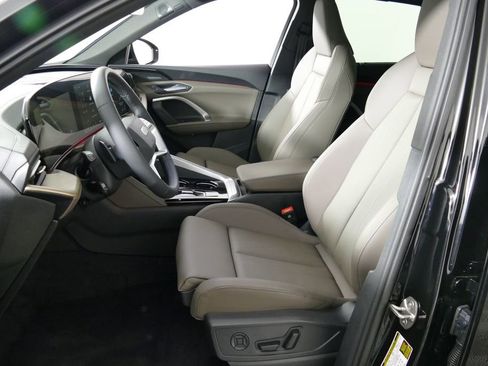 Used 2025 Audi Q5 Prestige AWD/4WD image 22