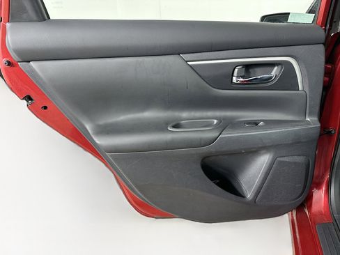 Used 2017 Nissan Altima 2.5 SR image 25