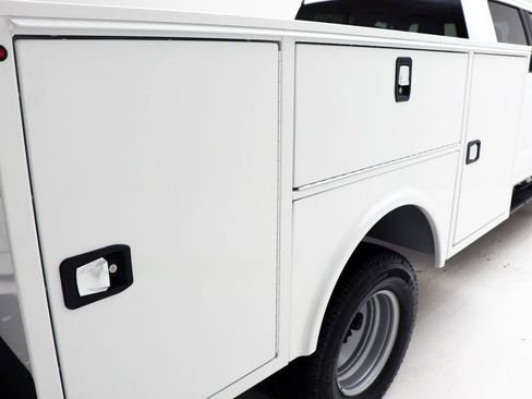 Used 2024 Ford F350 XL w/ Snow Plow Prep Package image 6