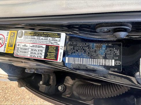 Used 2011 Toyota Avalon image 6