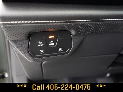 Used 2026 Volkswagen Atlas Cross Sport SE FWD image 26