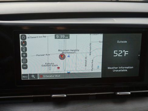 Used 2022 Kia Carnival EX image 36