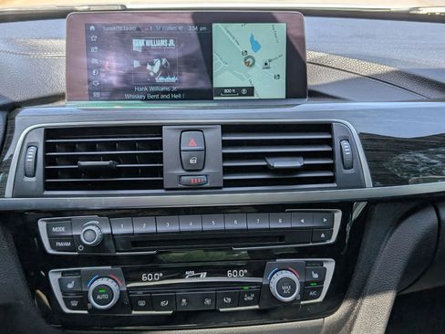 Used 2018 BMW 330i Sedan image 26