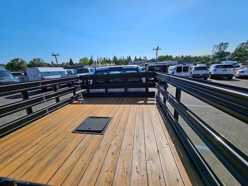 Used 2017 Ford F350 XL RWD image 6