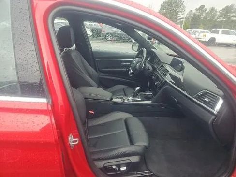 Used 2017 BMW 330i xDrive Sedan w/ Premium Package image 8