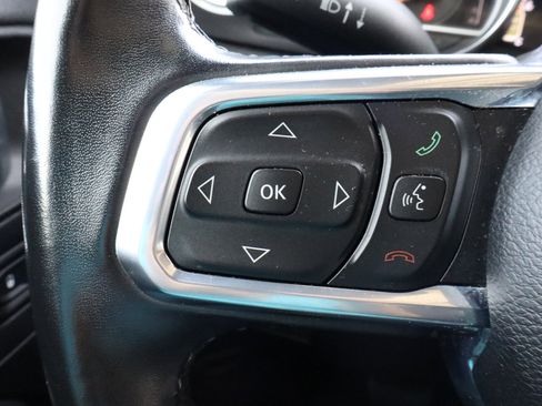 Used 2021 Jeep Wrangler Unlimited Sahara image 30