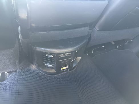 Used 2024 RAM 2500 Laramie image 21