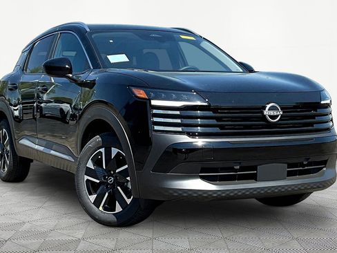 New 2026 Nissan Kicks SV AWD/4WD image 3