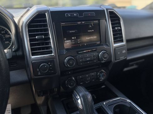 Used 2015 Ford F150 XLT w/ Equipment Group 302A Luxury AWD/4WD image 15