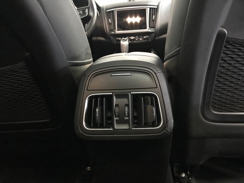Used 2022 Maserati Levante Modena AWD/4WD image 14