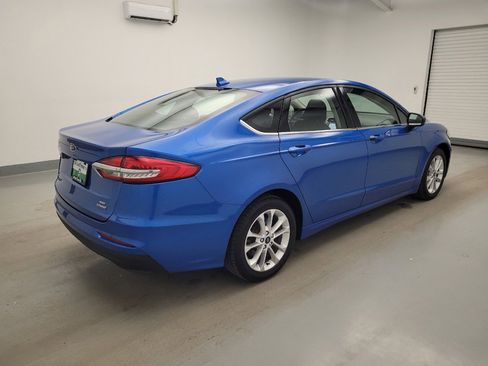 Used 2020 Ford Fusion SE FWD image 10