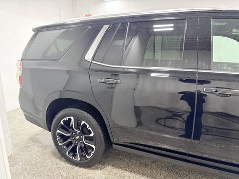 Used 2023 Chevrolet Tahoe High Country image 9