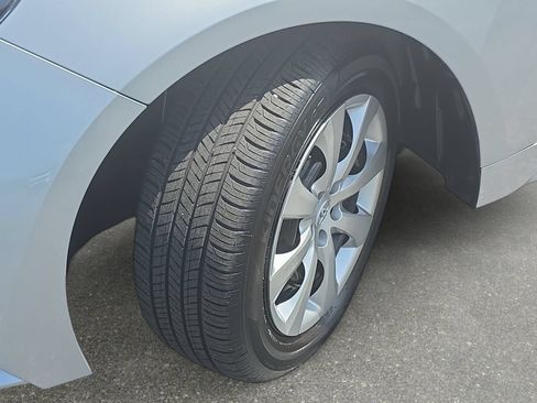 Used 2026 Toyota Corolla LE FWD image 30
