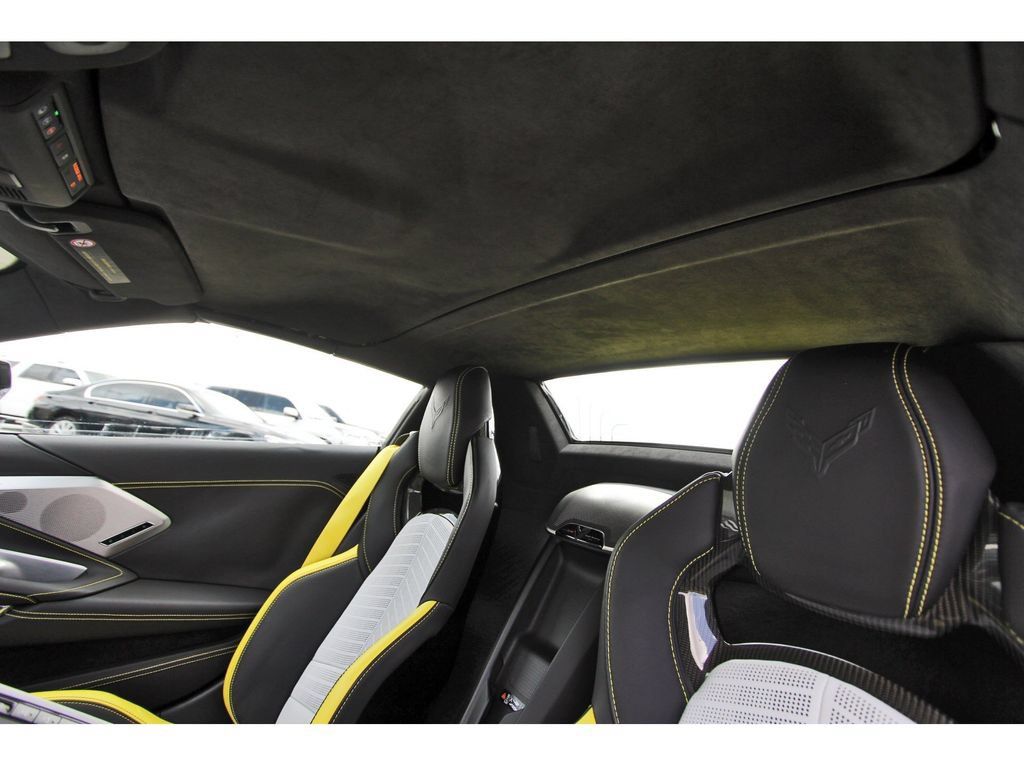 Used 2022 Chevrolet Corvette Stingray Premium Conv RWD image 27