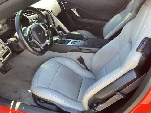 Used 2016 Chevrolet Corvette Stingray Coupe RWD image 16
